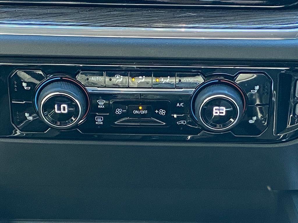 Used 2025 Chevrolet Silverado 1500 LT Trail Boss w/ Convenience Package II image 13