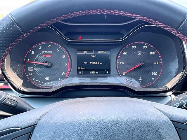 Used 2025 Chevrolet Trax RS w/ Driver Confidence Package FWD image 24