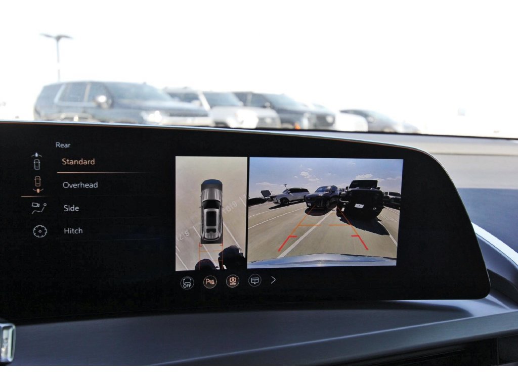 New 2027 Cadillac Vistiq Luxury AWD/4WD image 18