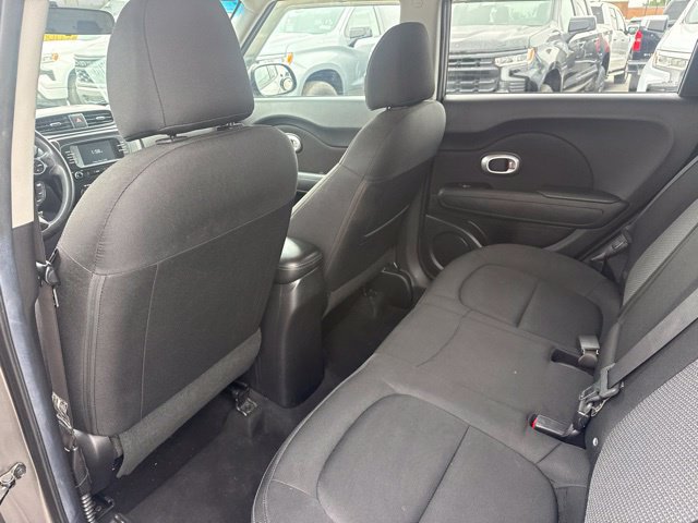 Used 2017 Kia Soul + FWD image 22