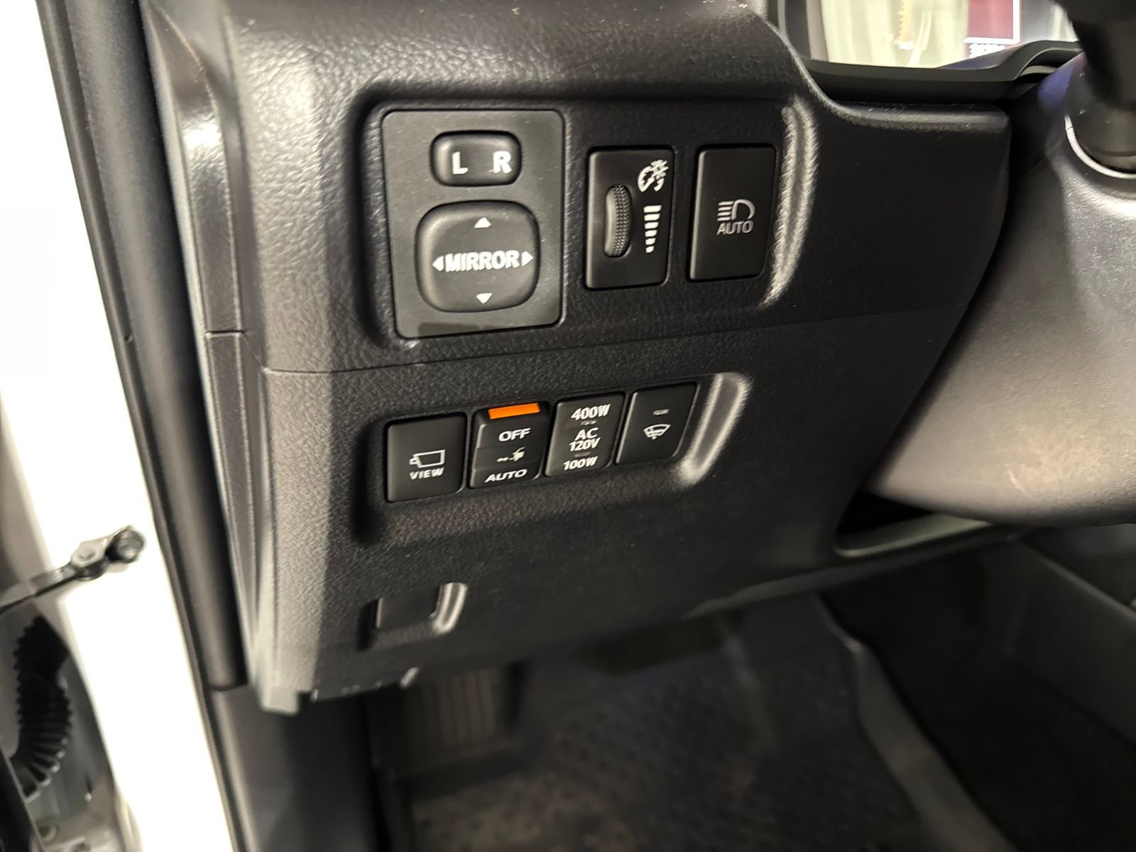 Used 2024 Toyota 4Runner Limited image 15