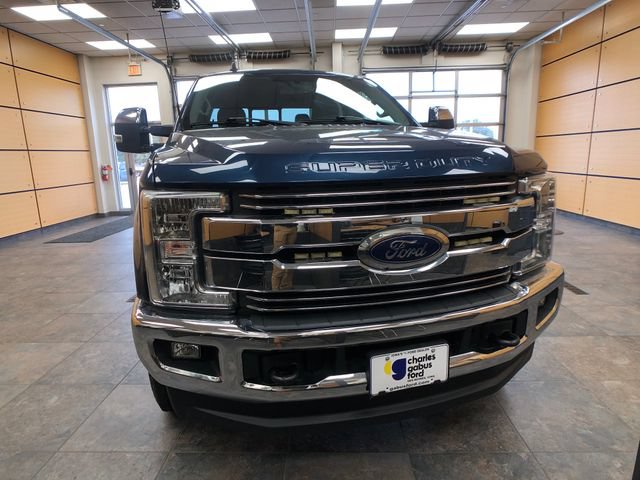 Certified 2019 Ford F250 Lariat w/ FX4 Off-Road Package AWD/4WD image 2