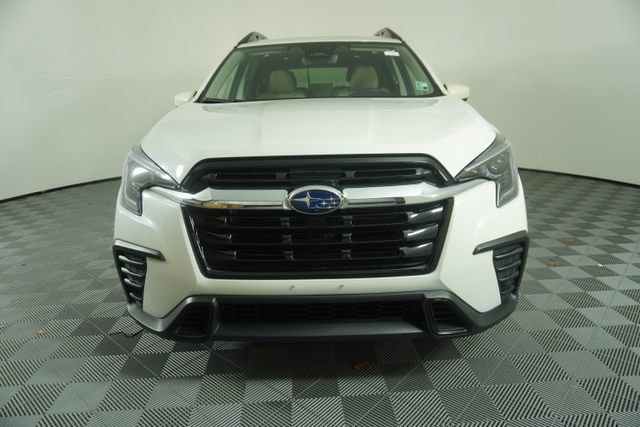 Used 2025 Subaru Ascent Premium AWD/4WD image 2