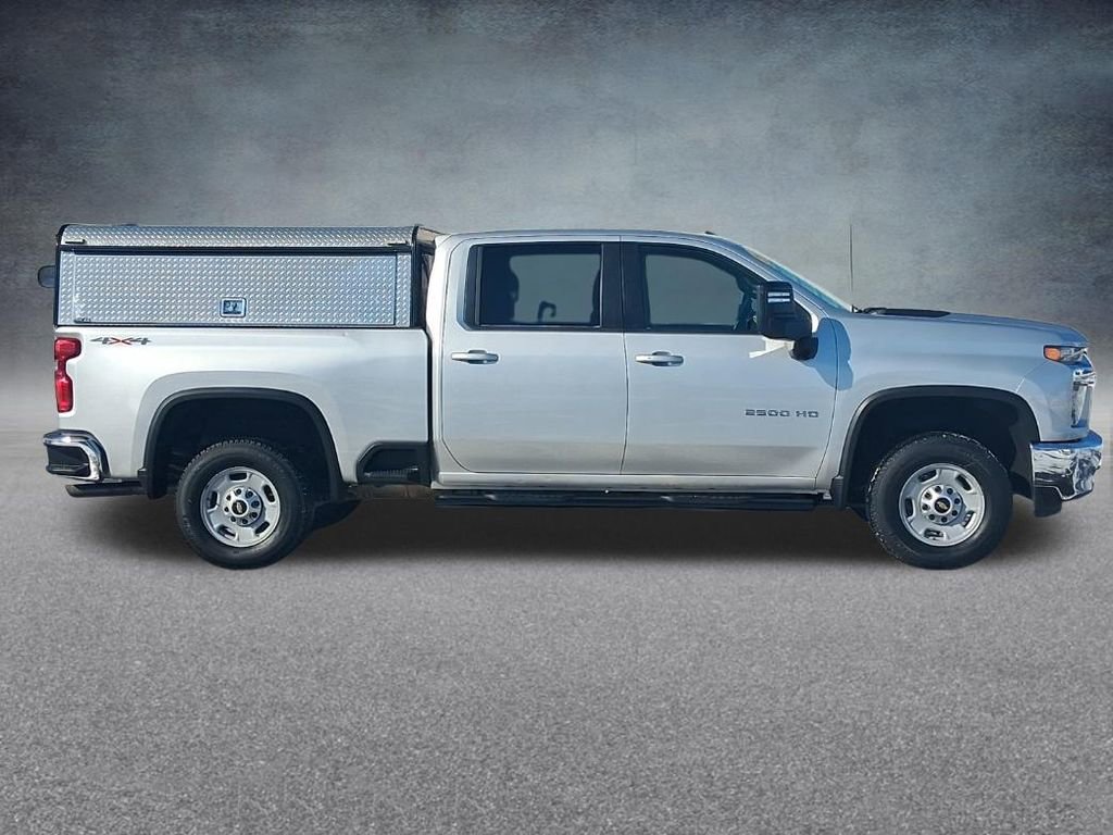 Used 2022 Chevrolet Silverado 2500 LT w/ All Star Edition AWD/4WD image 6