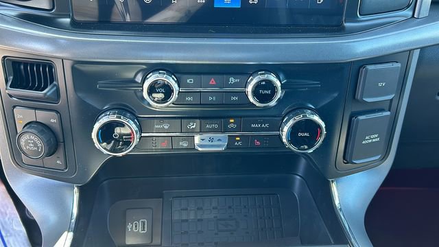 New 2025 Ford F150 XLT w/ Equipment Group 303A High image 24