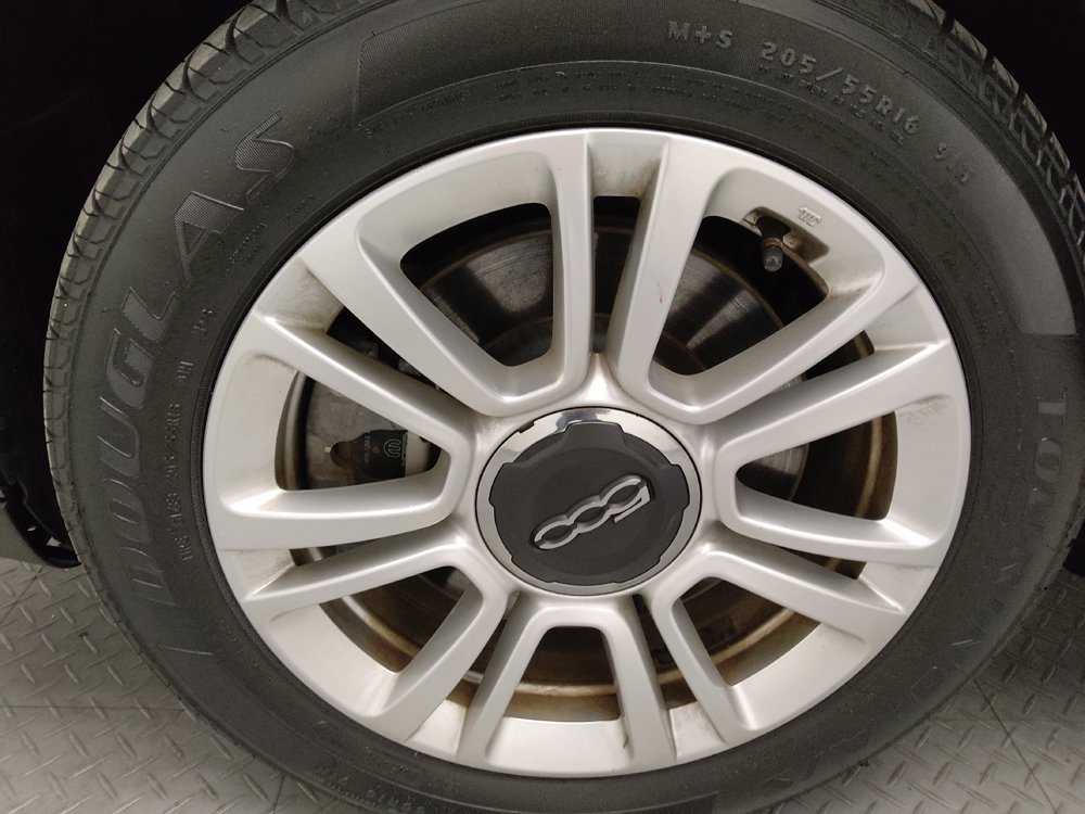 Used 2019 FIAT 500L Pop image 31