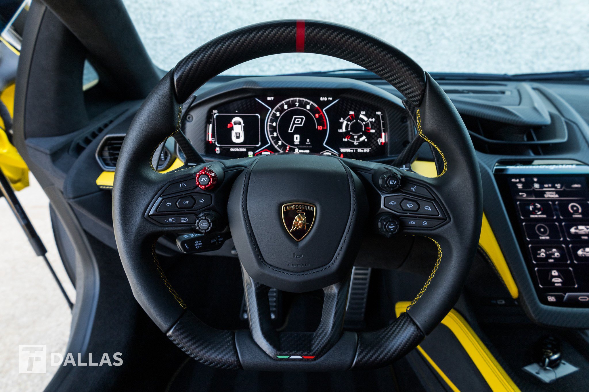Used 2024 Lamborghini Revuelto AWD/4WD image 32