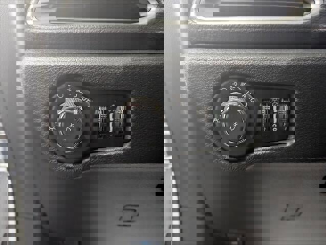 New 2026 Chrysler Pacifica Select image 47