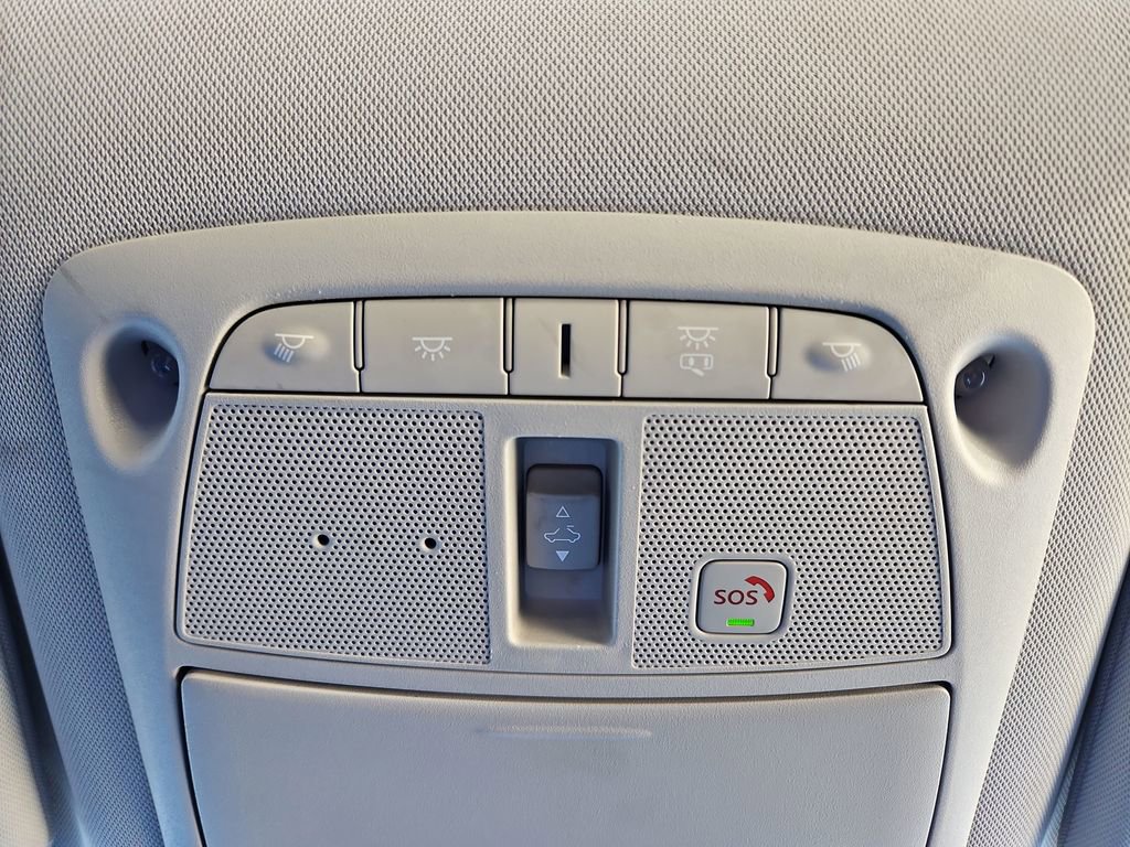 Used 2022 INFINITI Q50 Luxe w/ Cargo Package image 22