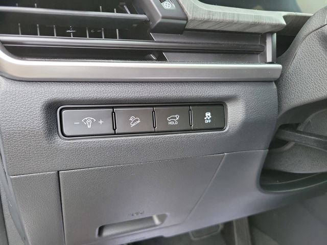 Certified 2025 Kia Telluride EX w/ EX Captain's Chair Package FWD image 13