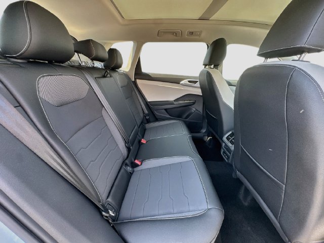 New 2026 Volkswagen Taos SE AWD/4WD image 27