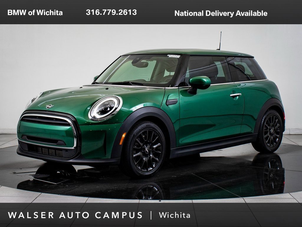 Used 2023 MINI Cooper 2-Door Hardtop image 1