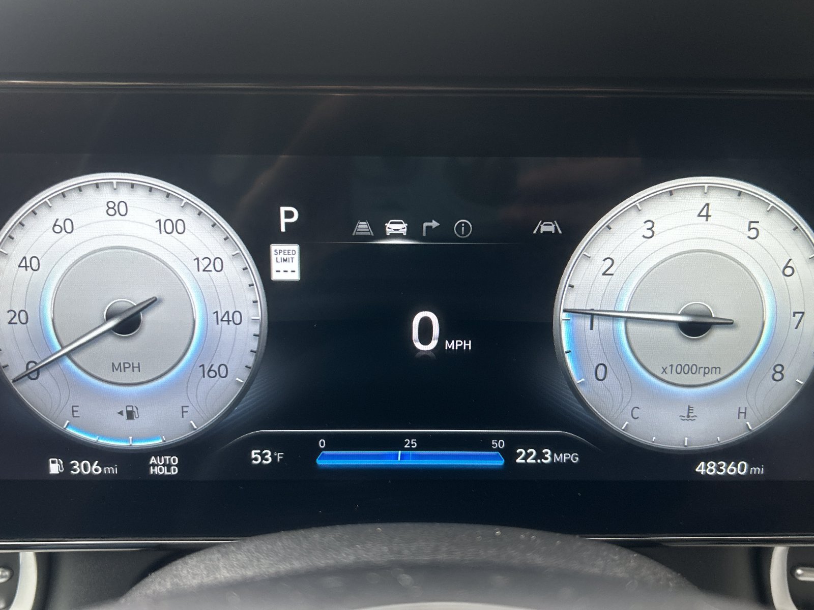 Used 2025 Hyundai Elantra Limited FWD image 14