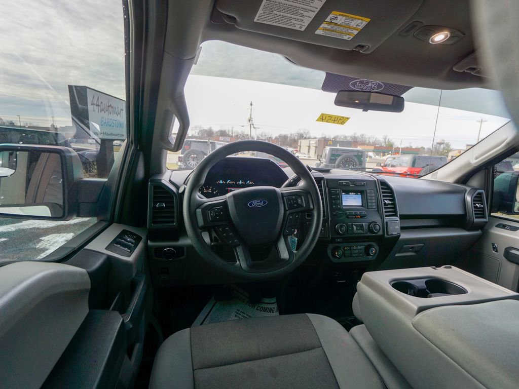 Used 2018 Ford F150 XL w/ Equipment Group 101A Mid image 9
