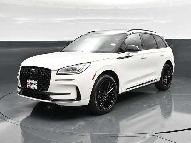 Used 2023 Lincoln Corsair Reserve w/ Equipment Group 202A AWD/4WD image 7