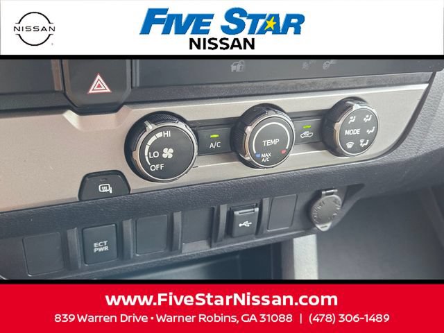 Used 2020 Toyota Tacoma SR5 RWD image 21