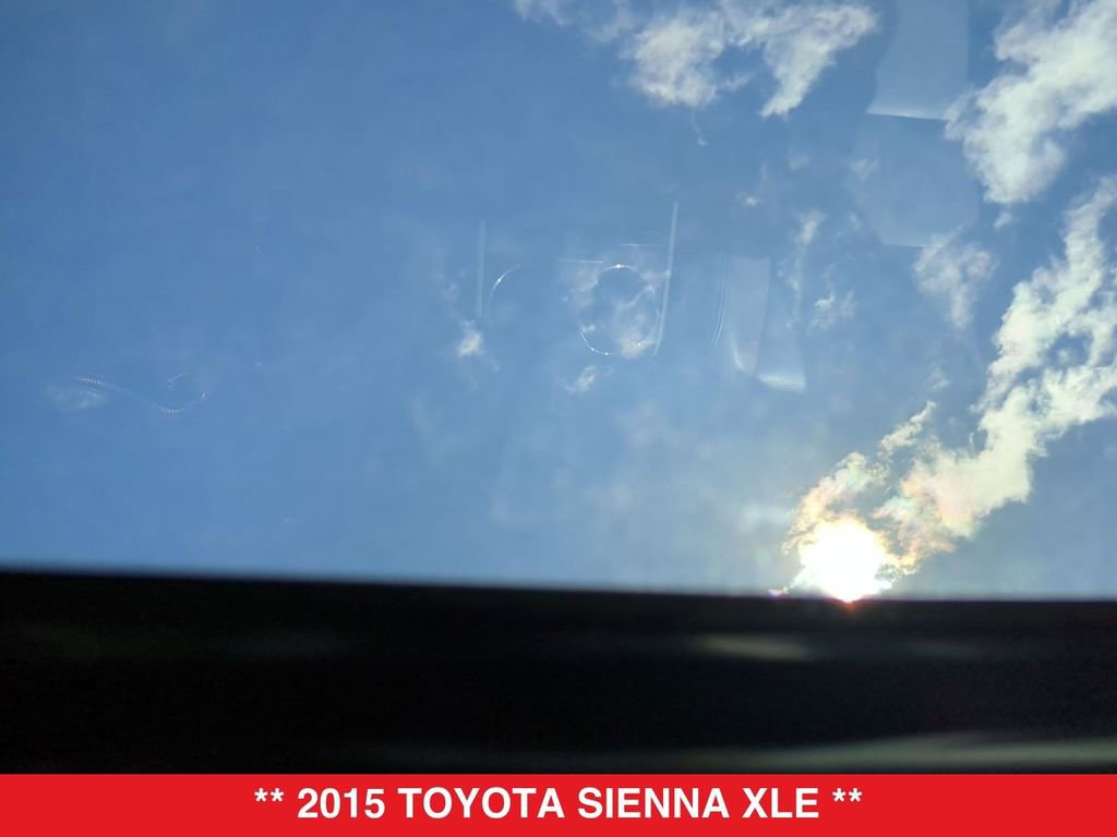 Used 2015 Toyota Sienna XLE w/ XLE Navigation Package image 30