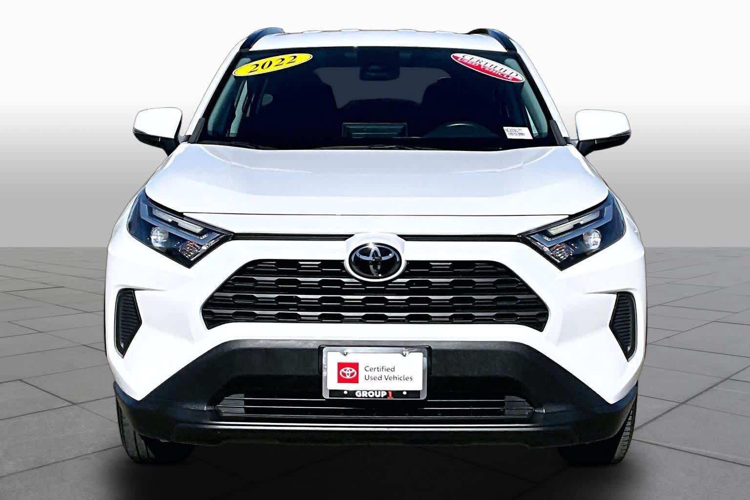 Certified 2022 Toyota RAV4 XLE AWD/4WD image 3