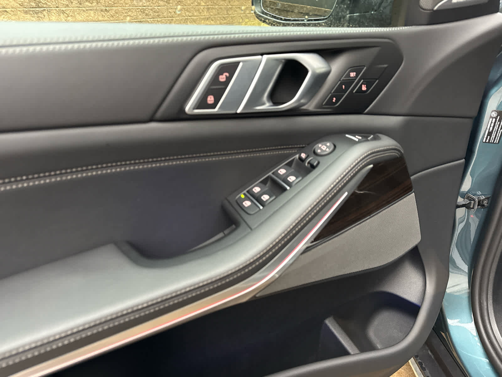 Certified 2025 BMW X5 xDrive40i image 14