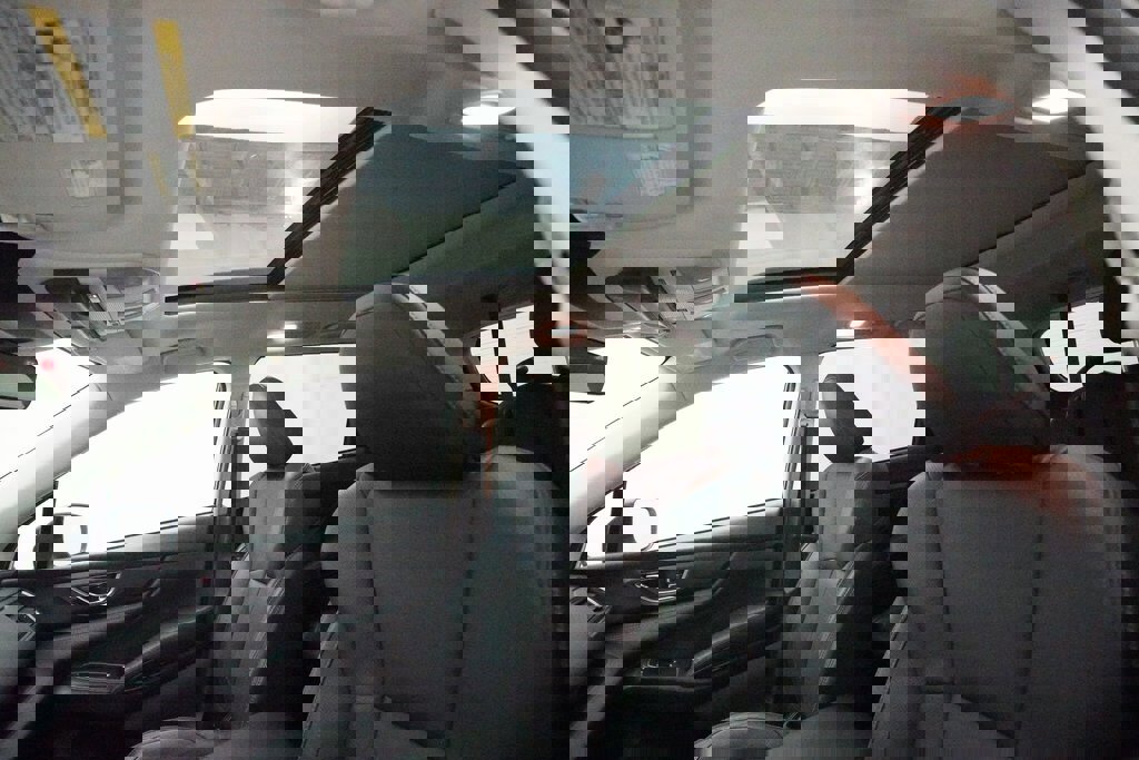 Certified 2023 Subaru Ascent Limited w/ Technology Package image 33