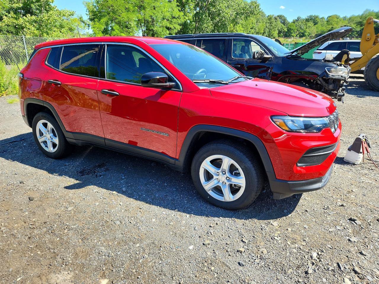 Used 2024 Jeep Compass Sport AWD/4WD image 1