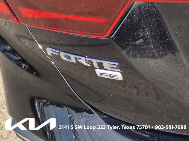 Certified 2021 Kia Forte Sedan FWD image 8
