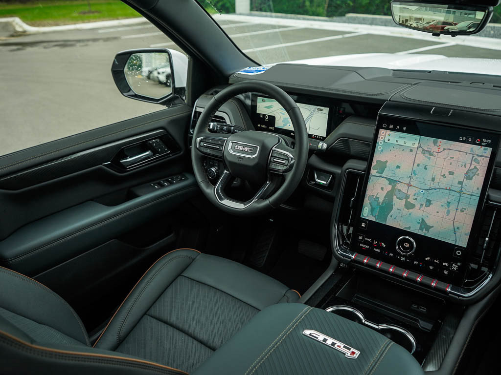 New 2026 GMC Yukon XL AT4 w/ AT4 Premium Package AWD/4WD image 16