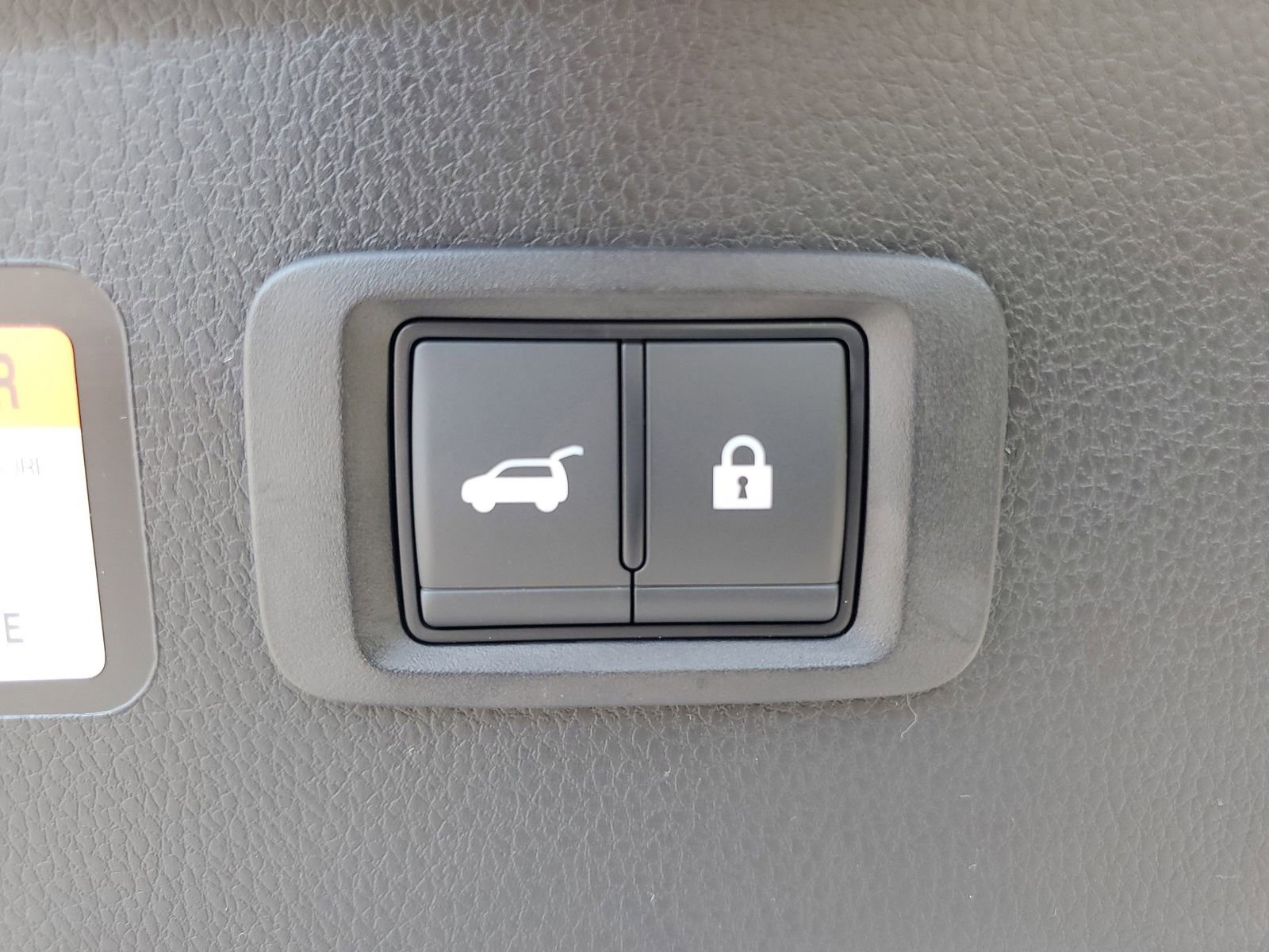 New 2026 Mitsubishi Eclipse Cross SEL image 30