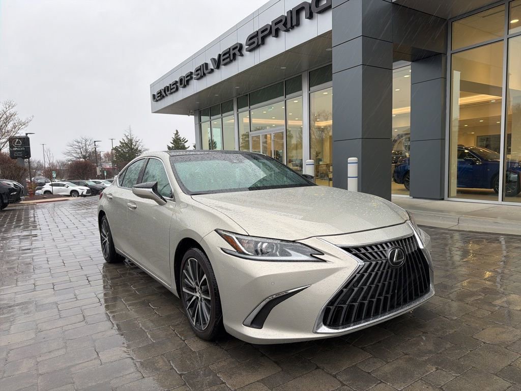 Used 2022 Lexus ES 350 350 w/ Premium Package image 2