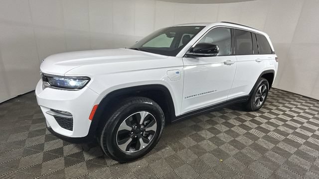Used 2024 Jeep Grand Cherokee Limited 4xe AWD/4WD image 6