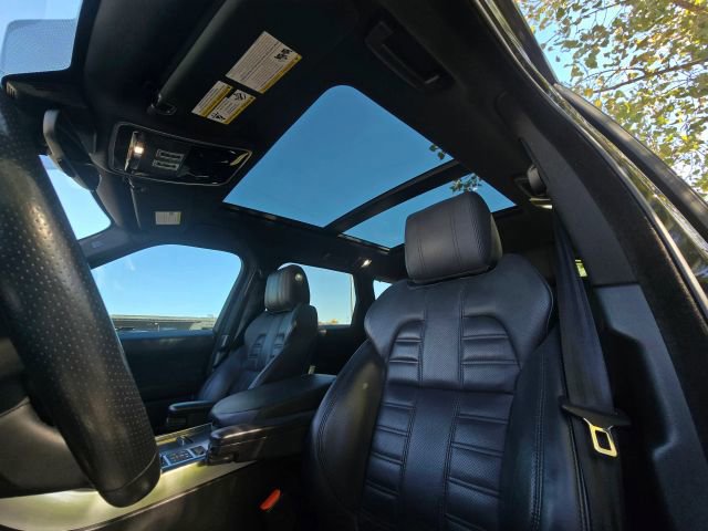 Used 2017 Land Rover Range Rover Sport HSE Dynamic image 32