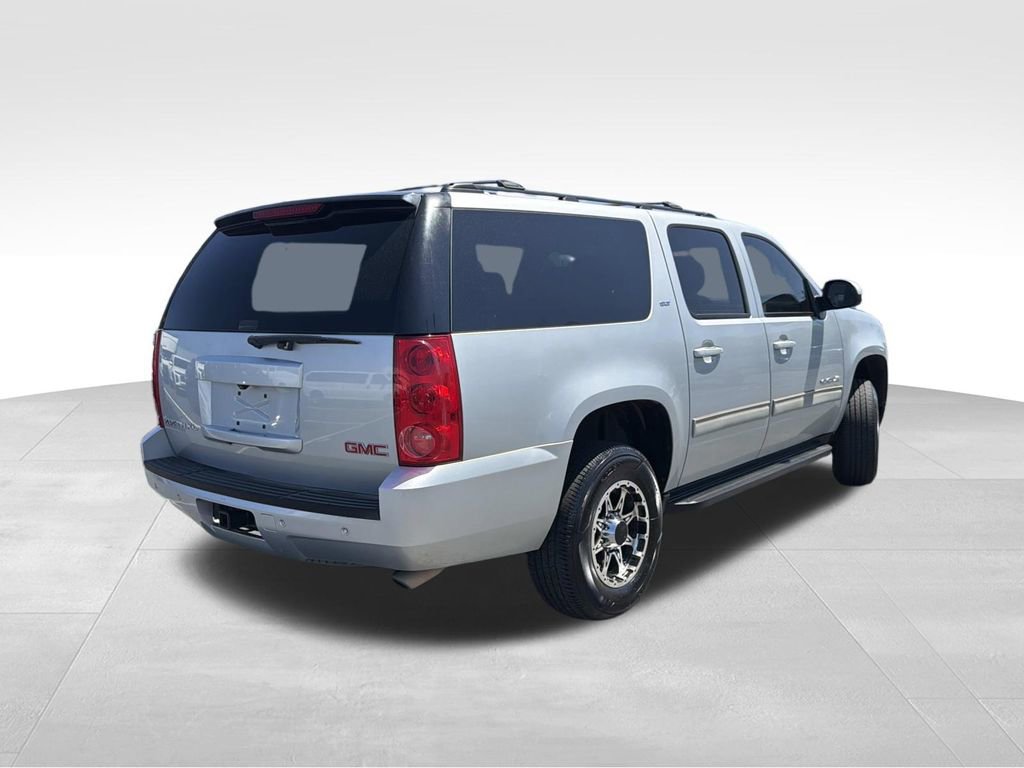 Used 2013 GMC Yukon XL 2500 SLT image 3
