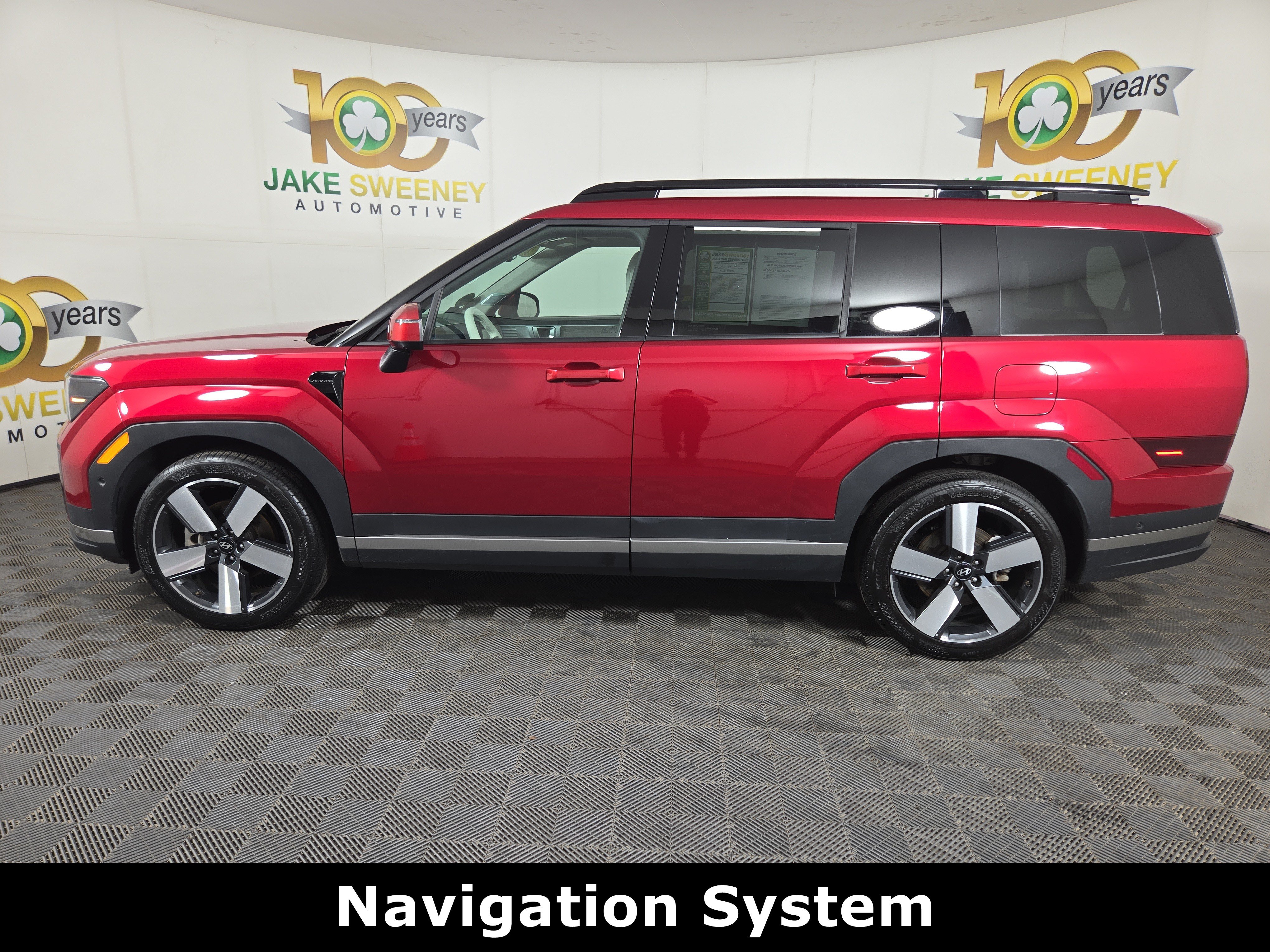 Used 2025 Hyundai Santa Fe Limited AWD/4WD image 4