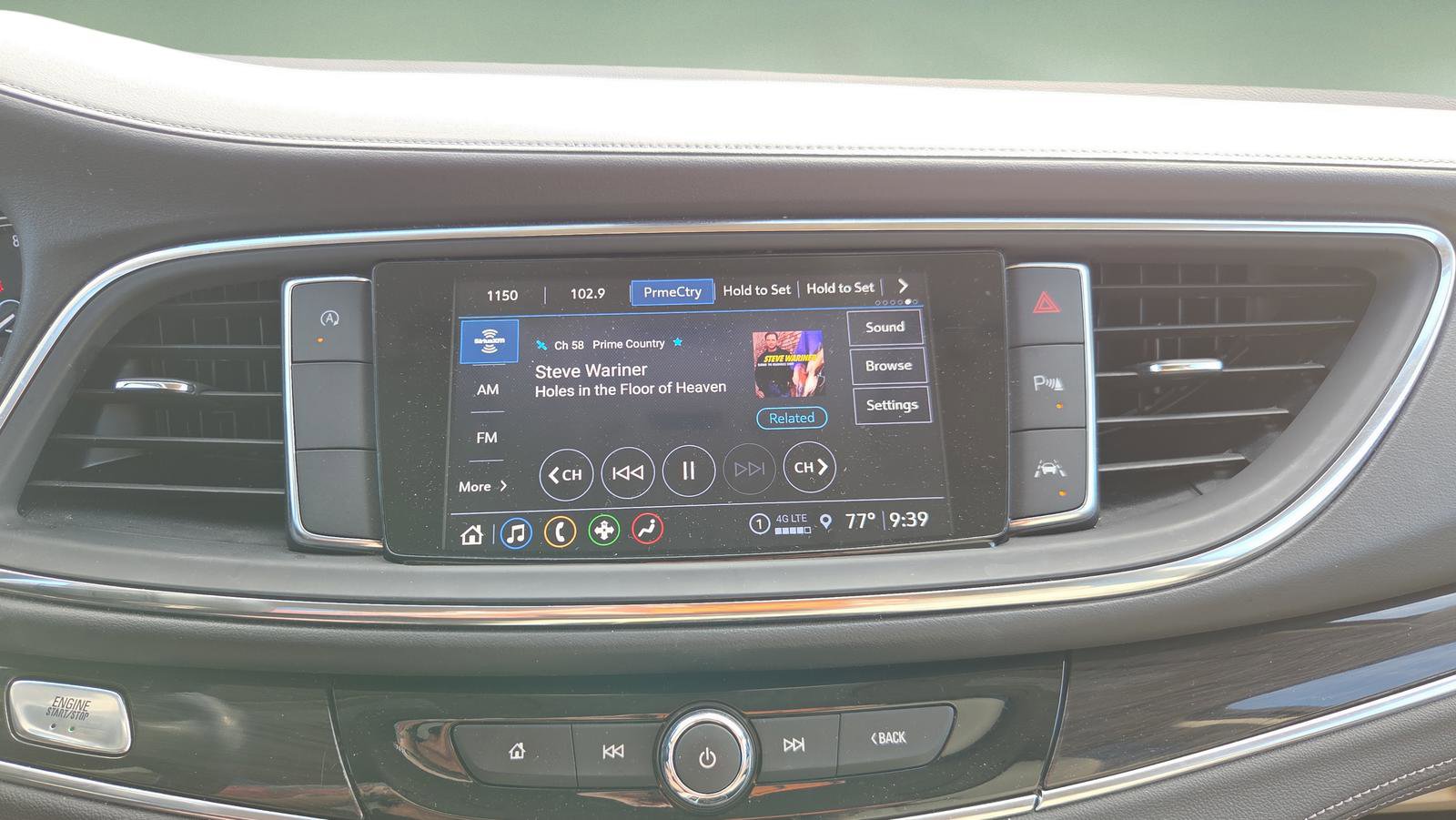 Used 2024 Buick Enclave Essence w/ Sport Touring Edition image 10