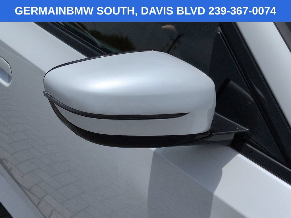 Used 2023 BMW 230i Coupe w/ Convenience Package RWD image 13