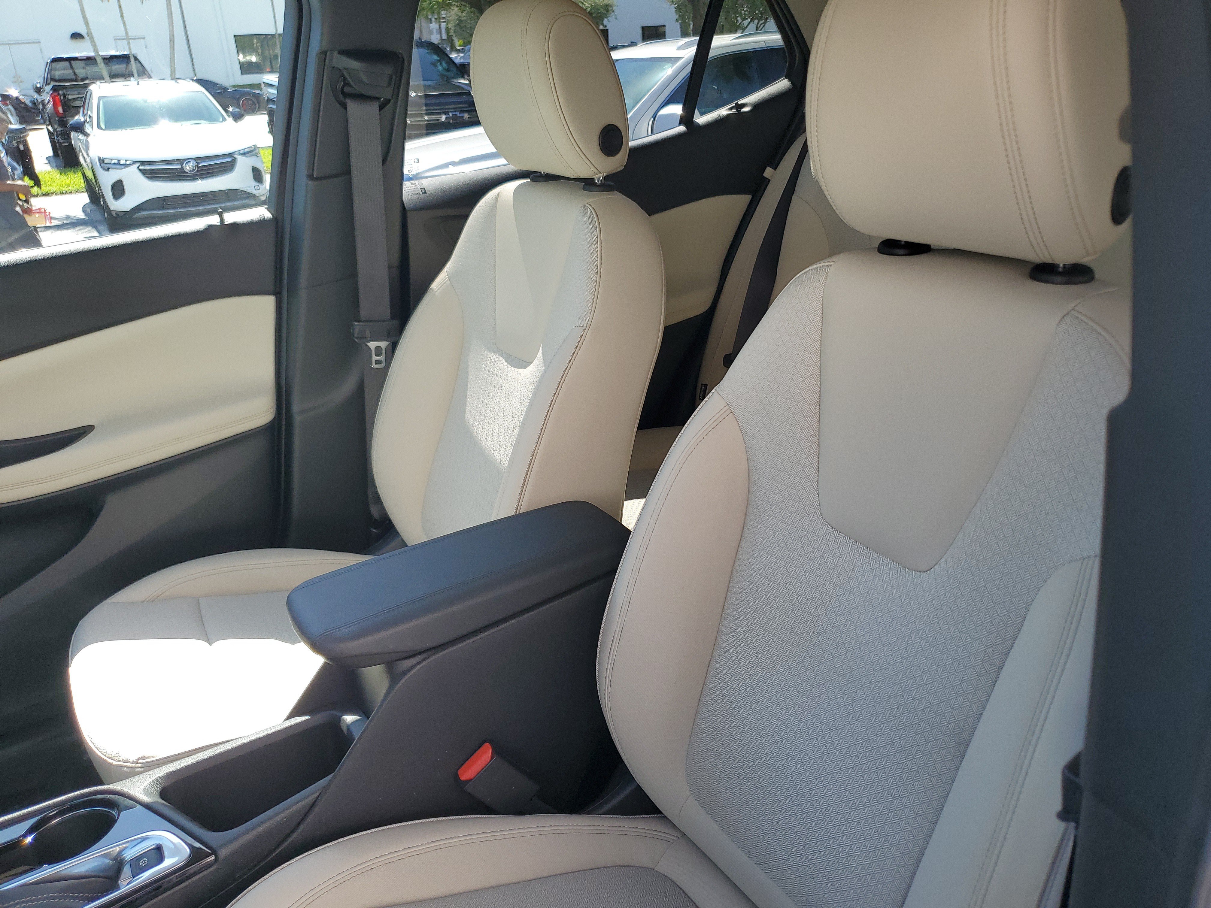 Used 2024 Buick Encore GX Preferred FWD image 18