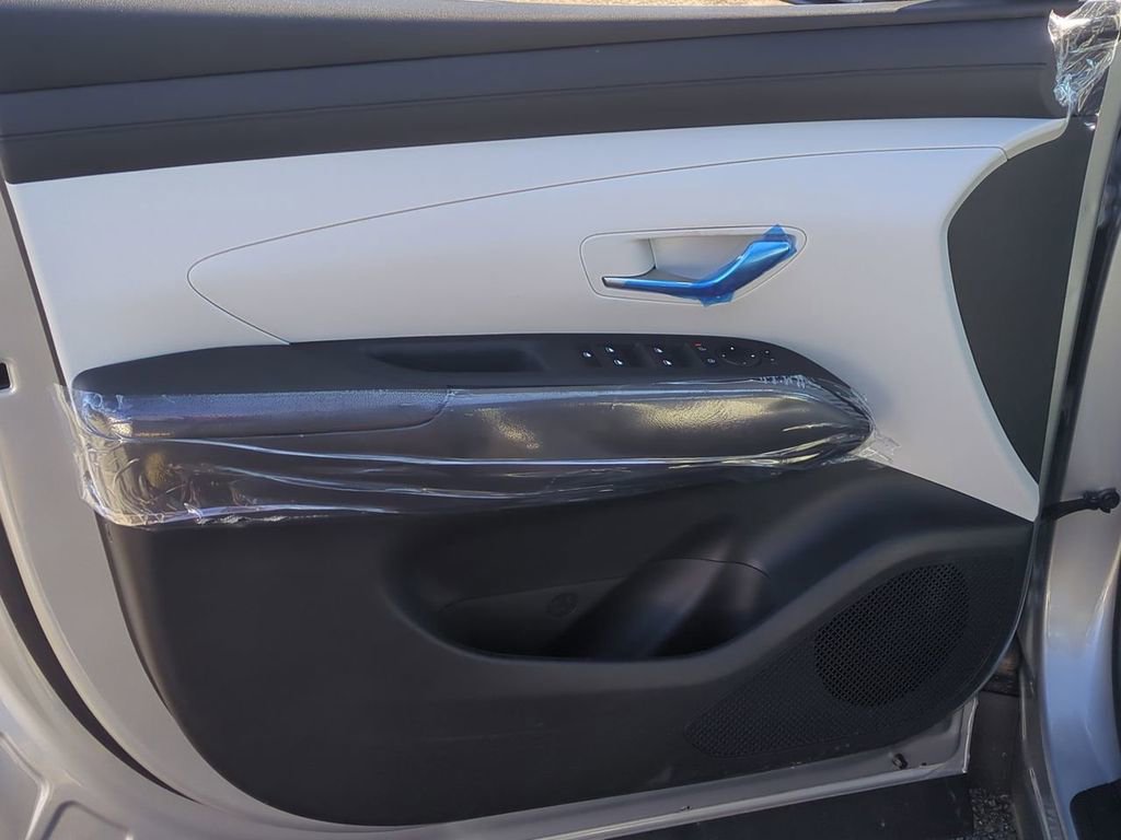 Certified 2026 Hyundai Tucson SE AWD/4WD image 10