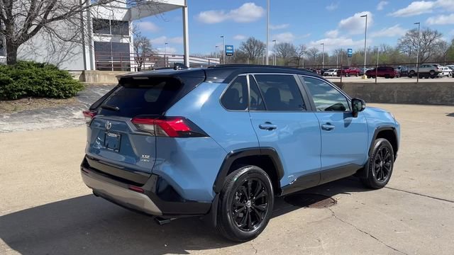 Used 2025 Toyota RAV4 XSE w/ Advanced Technology Package image 8