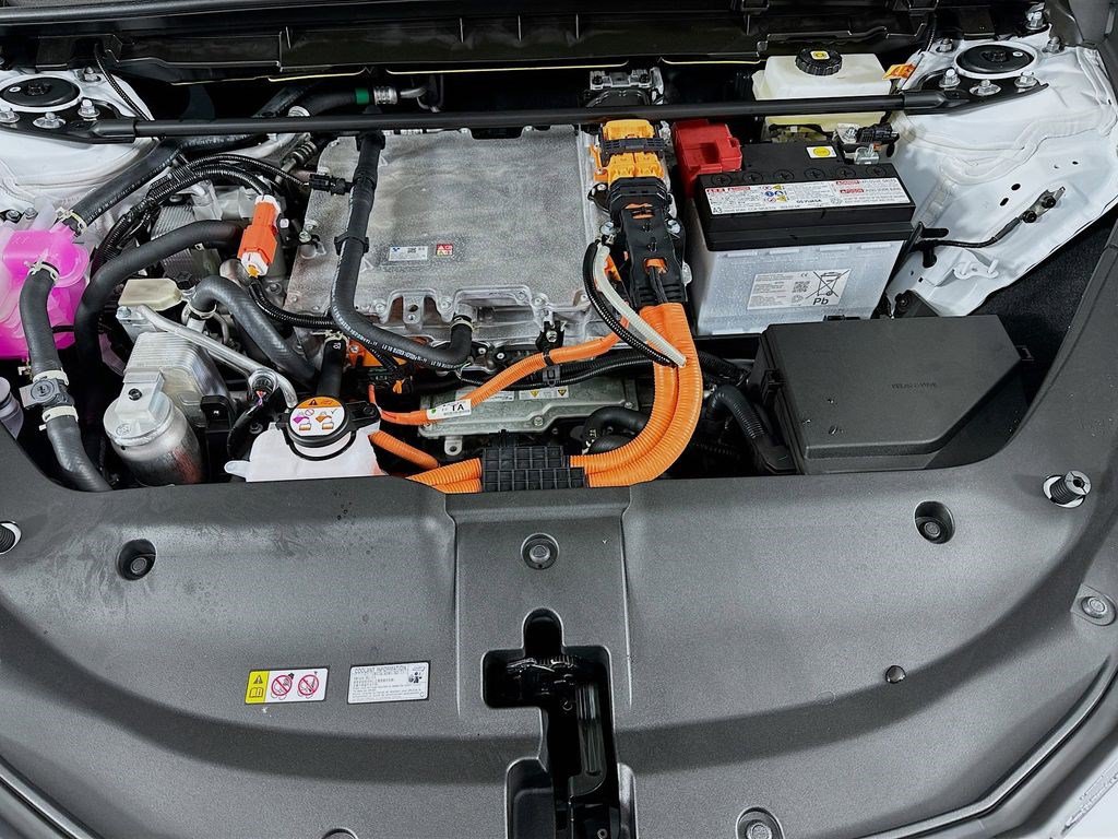New 2026 Lexus RZ 450e AWD w/ Accessory Package (Z2) image 9