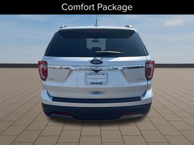 Used 2019 Ford Explorer XLT w/ Equipment Group 202A AWD/4WD image 6