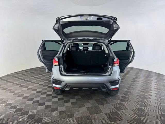 Used 2023 Mitsubishi Outlander Sport SE AWD/4WD image 18