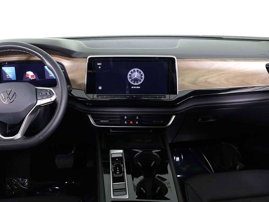 Used 2024 Volkswagen Atlas SE image 40