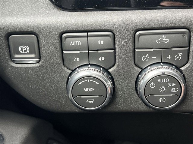 New 2026 GMC Sierra 1500 Elevation w/ LPO, Elevation Black Package image 23
