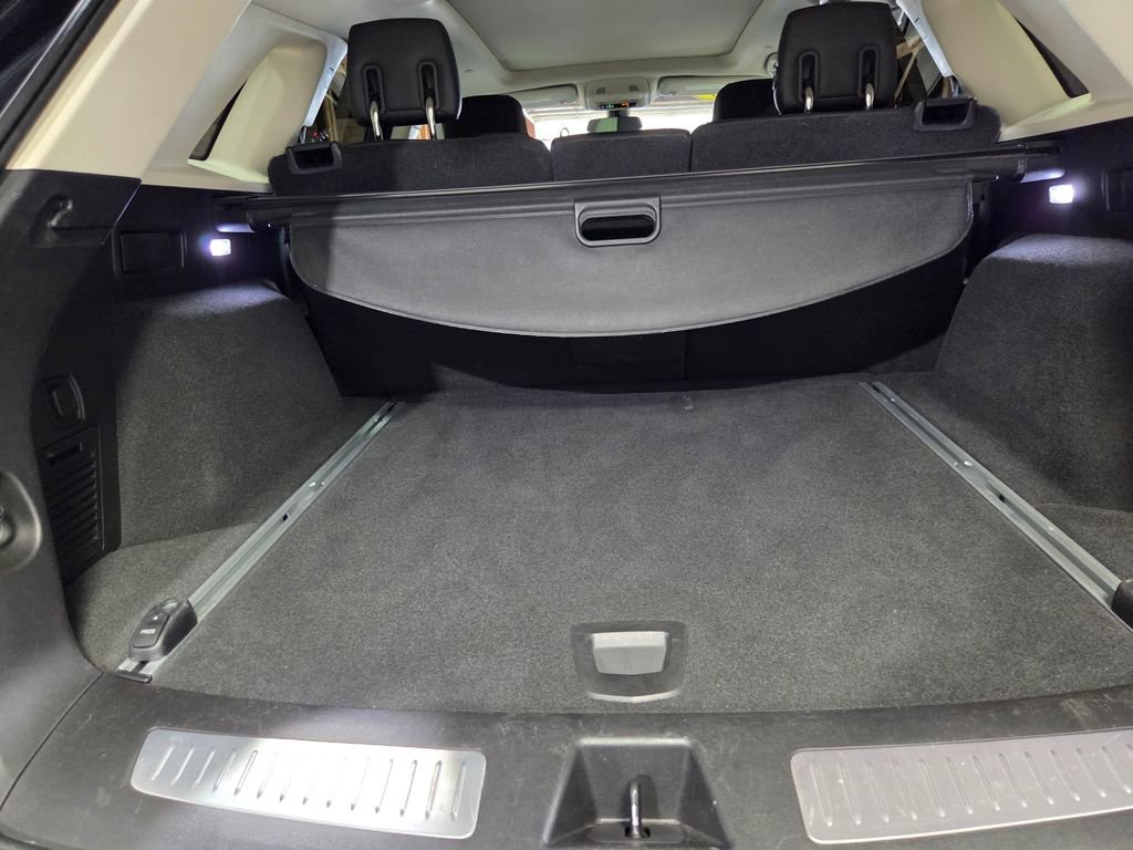 Used 2018 Cadillac XT5 Luxury image 15