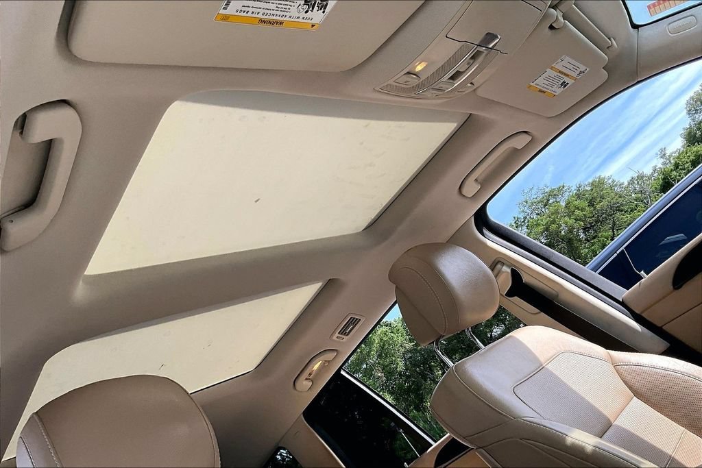 Used 2019 Mercedes-Benz GLS 550 4MATIC image 28