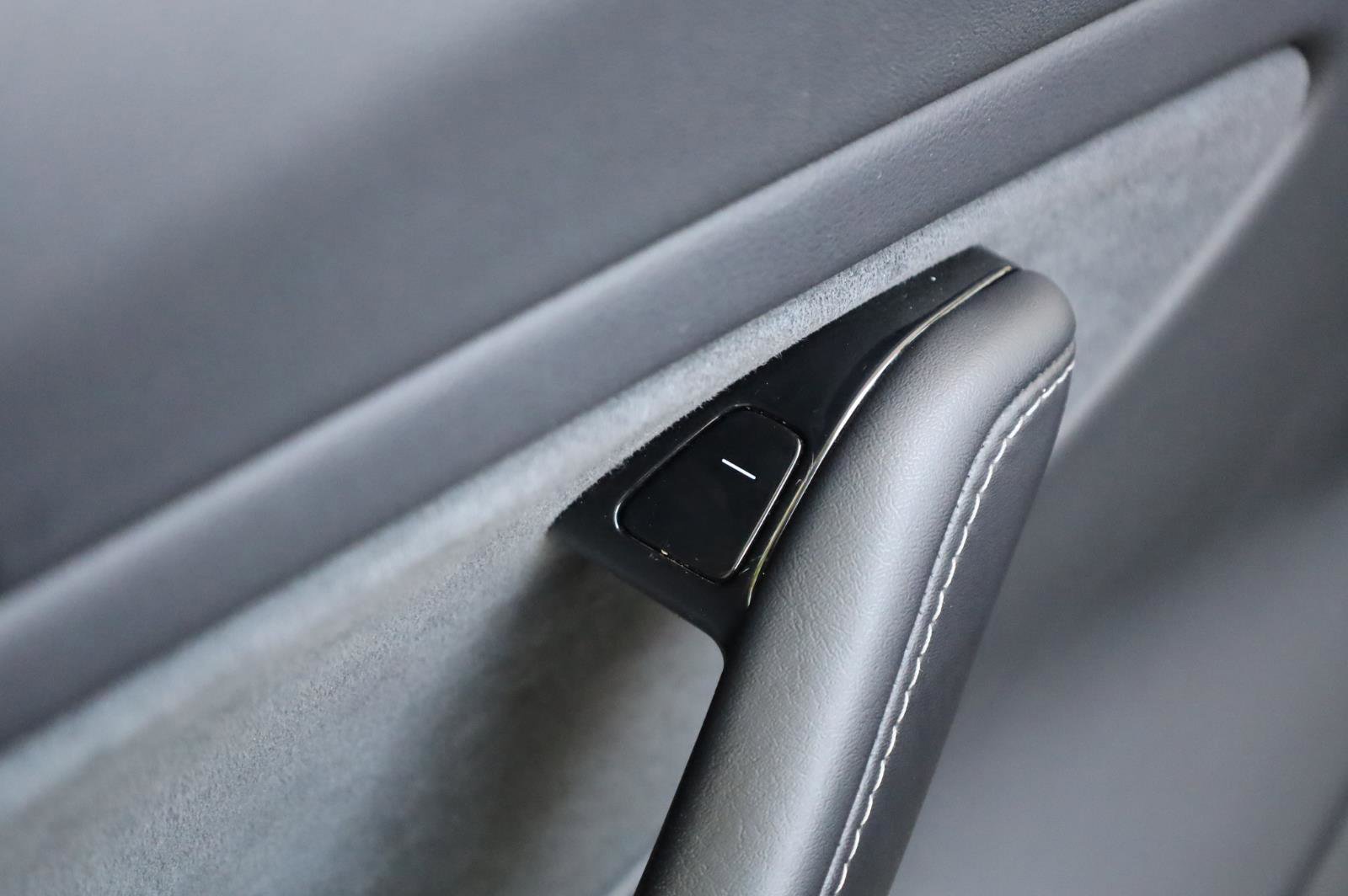 Used 2019 Tesla Model 3 Long Range AWD/4WD image 37
