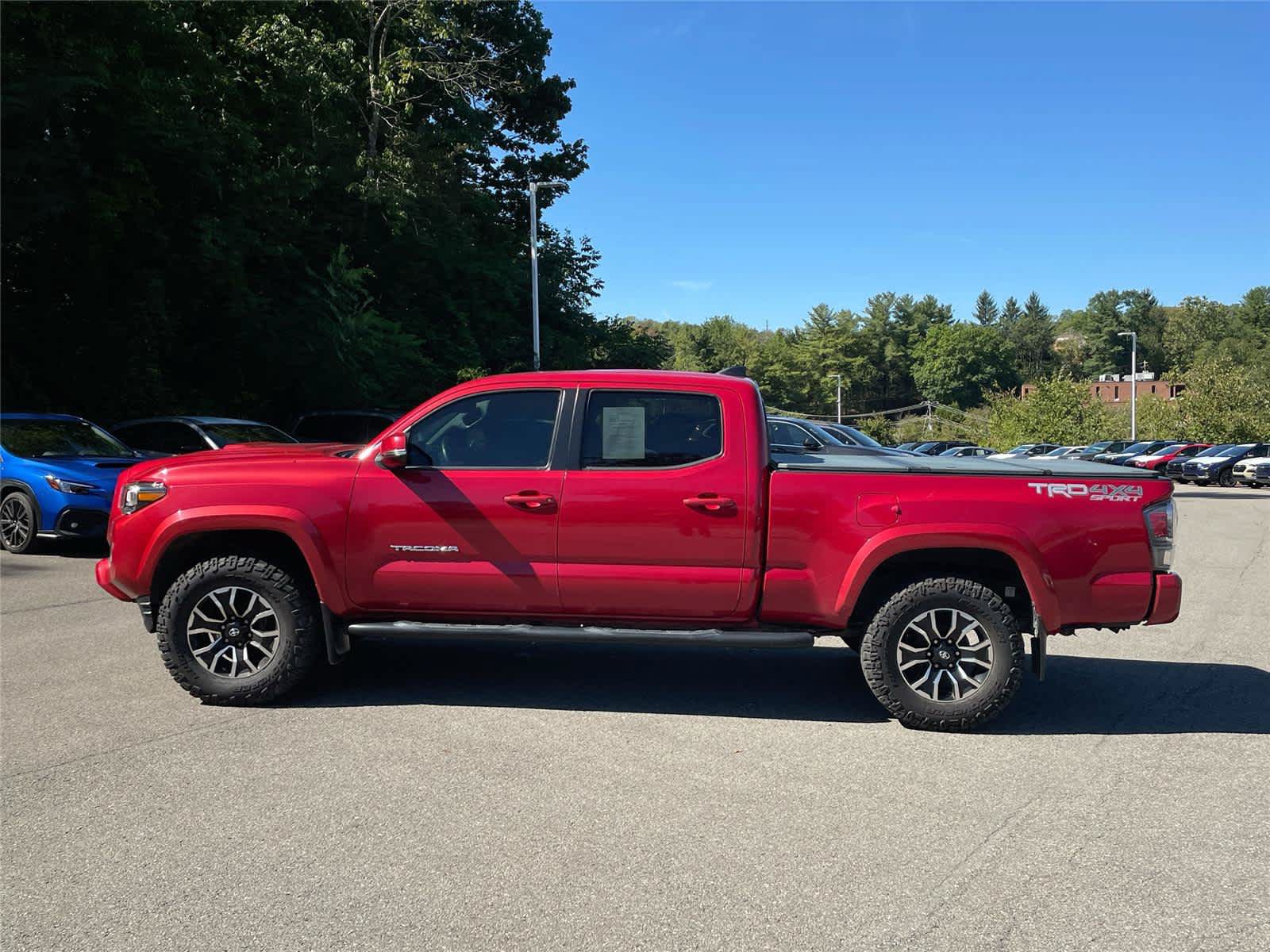 Used 2020 Toyota Tacoma TRD Sport w/ TRD Premium Sport Package AWD/4WD image 2