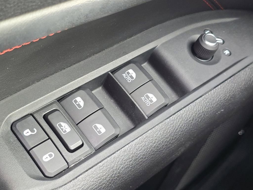 Used 2022 Jeep Compass Trailhawk image 23