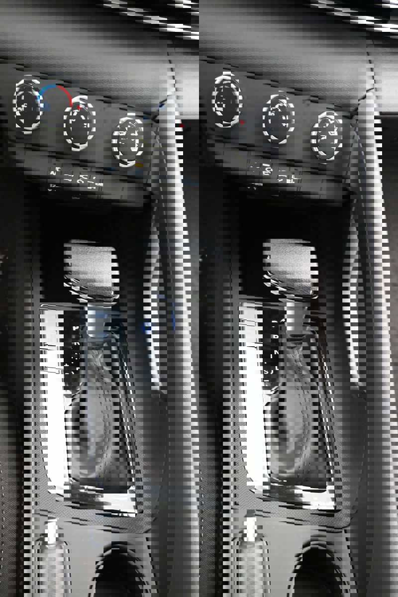 New 2026 Hyundai Elantra SE image 18