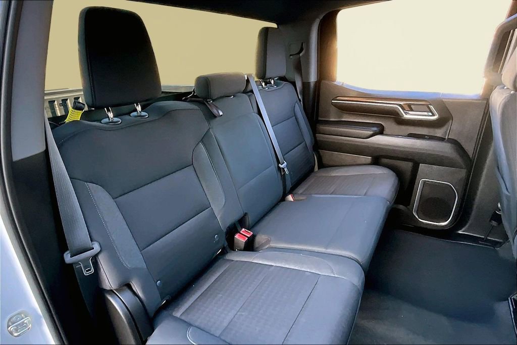 Used 2022 Chevrolet Silverado 1500 LT image 17